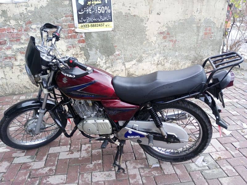 Suzuki gs 150cc 5