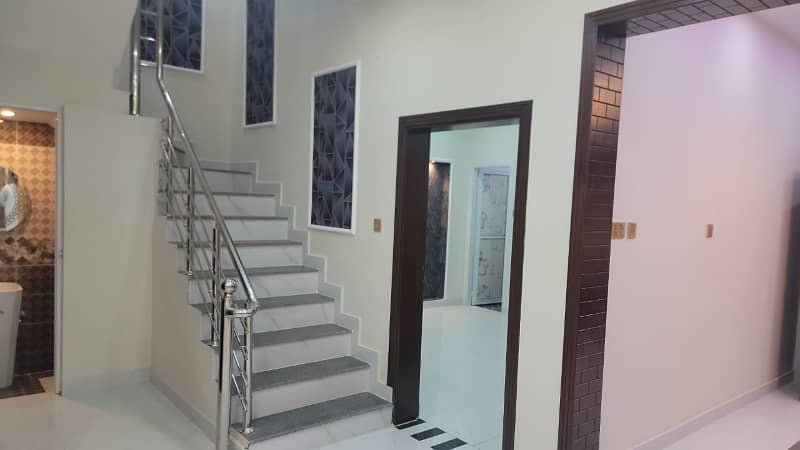 5 Marla Beautiful House Available On Prime Location For Sale In A Extension Citi Housing Sialkot 7