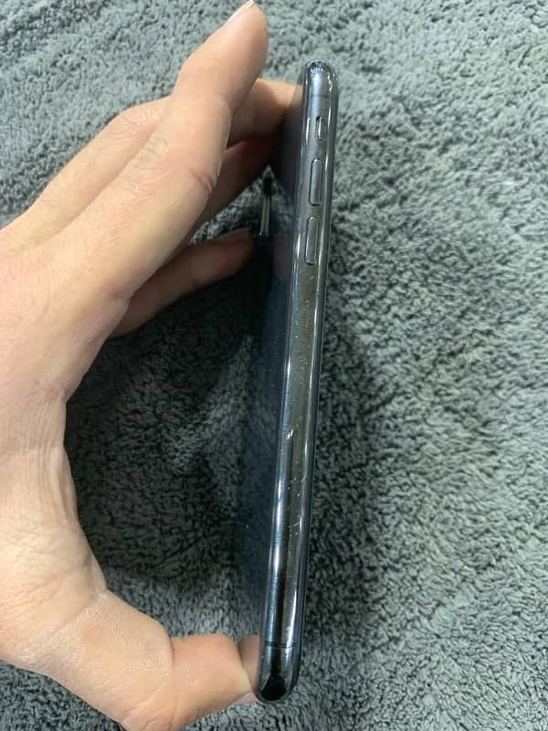 Iphone X  256 (non pta) 4