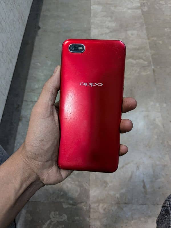 Selling Oppo A1k in cheap price 0