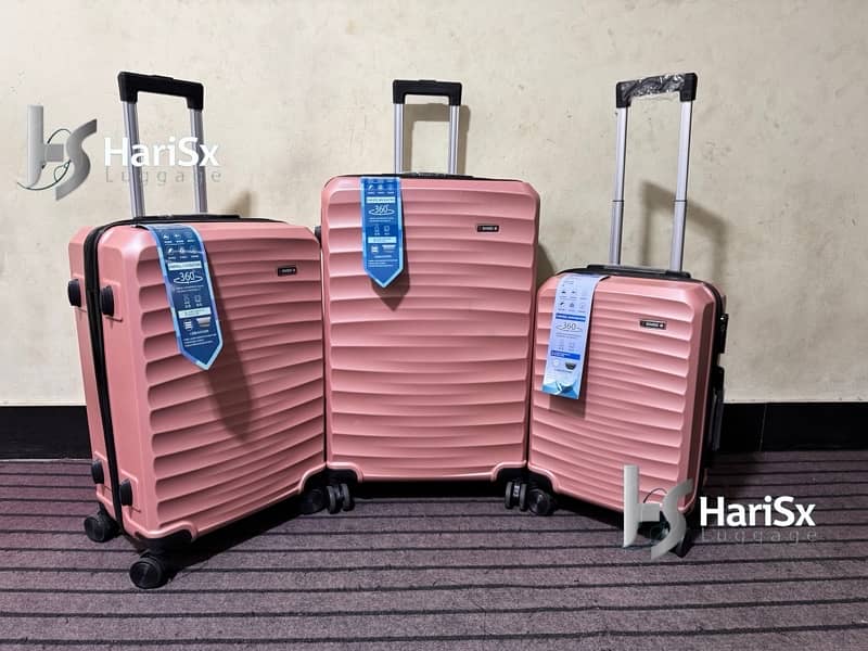 Luggage bags/ travel suitcases/ trolley bags/ travel trolley/ attachi 0