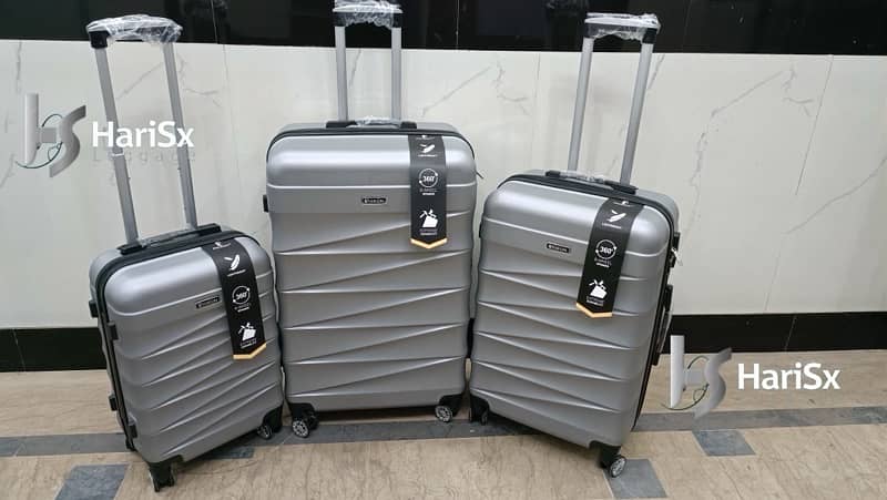 Luggage bags/ travel suitcases/ trolley bags/ travel trolley/ attachi 2