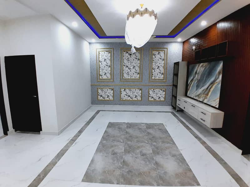 10 MARLA LOWER PORTION AVAILABLE FOR RENT IN WAPDA TOWN PHASE 1 4