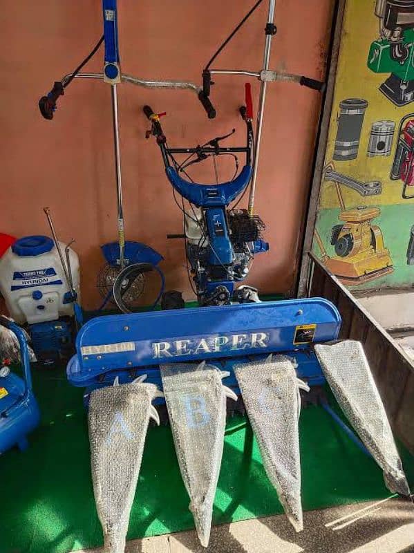 WHEAT REAPER MACHINE ,LUSAN BARSEEM CUTTER MACHINE, CHARI GRASS CUTTER 1