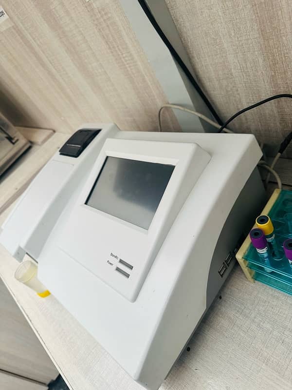 Laboratory  machine haematology analyzer BACKMAN COULTER ACT Diff 1 7