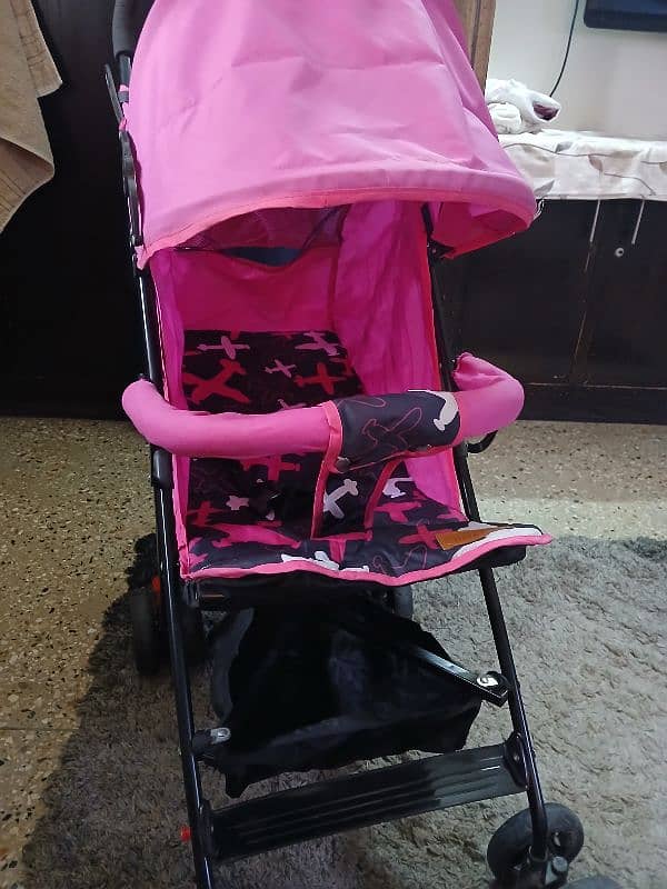 Infantes Baby Stroller ( Pram ) 3