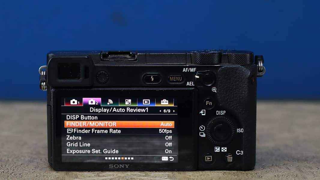 sony a6500 body with 3 battrys 0