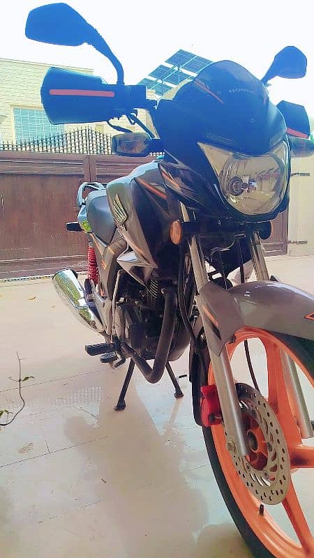 Honda CB 150F | Model 2022 | Urgent Sale | Total Geniune 5