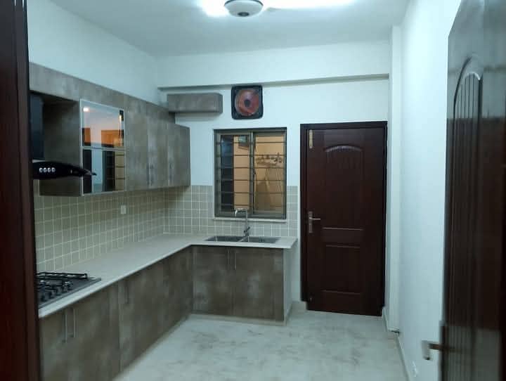 Brend New apartment available for Rent in Askari 11 Lahore 23