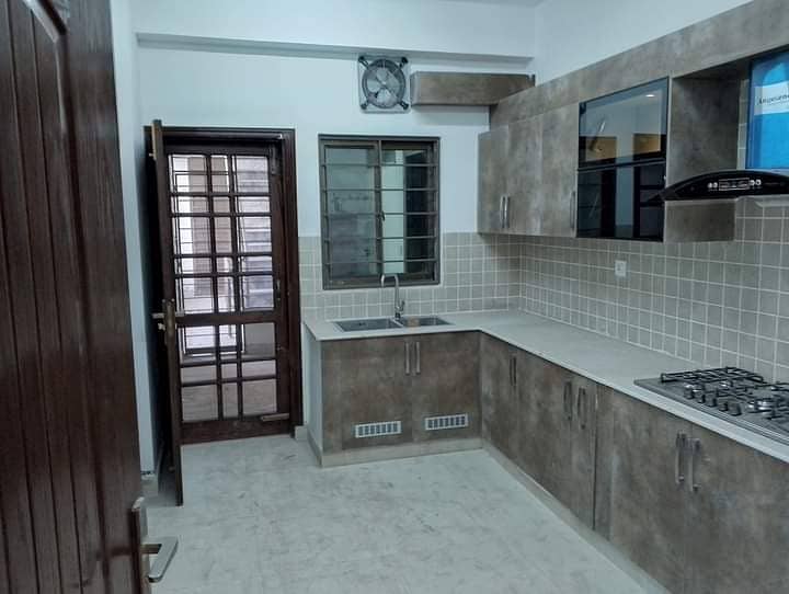 Brand New Apartment Available For Sale In Askari 11 Sec-D Lahore 18