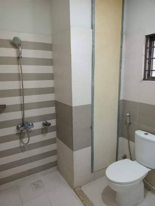 Apartment For Sale In Askari 11 Sector B Lahore 16