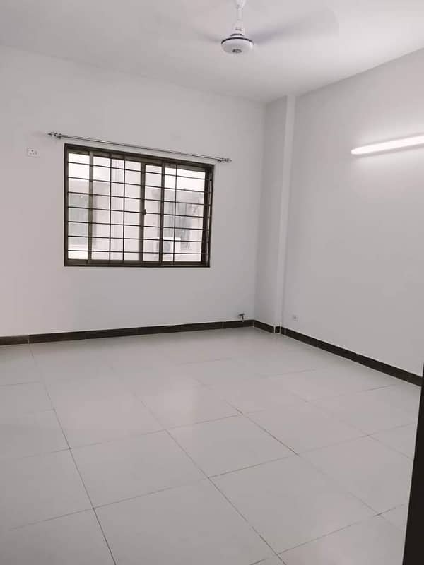 Apartment For Sale In Askari 11 Sector B Lahore 38