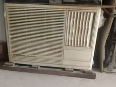 General window AC 1.5ton