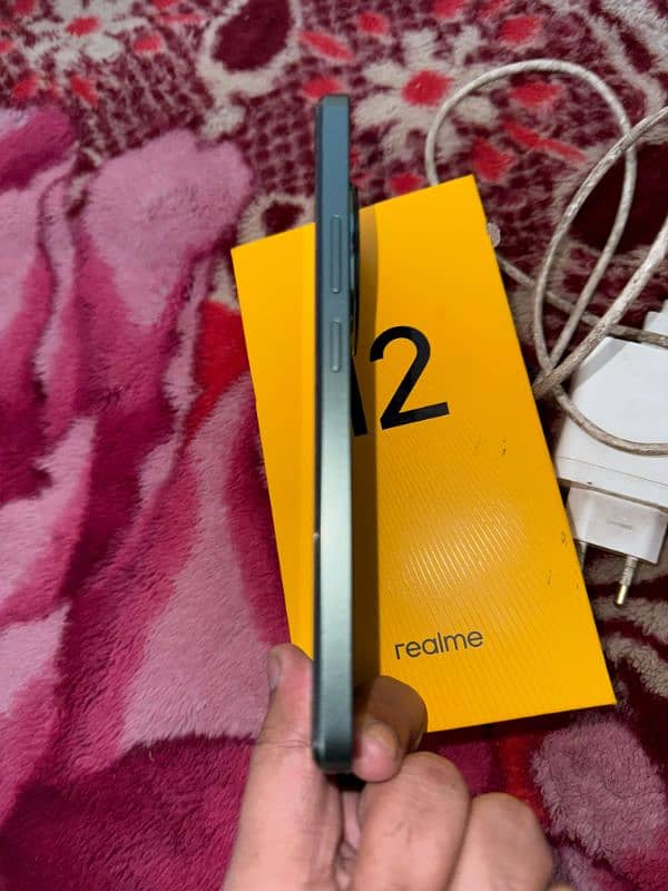 realme 12 1