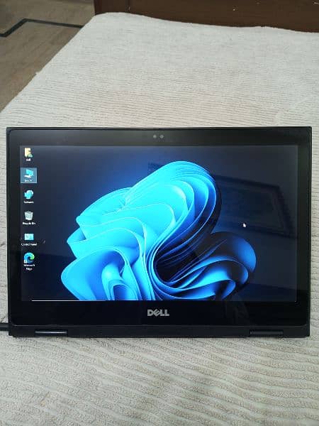 Dell Latitude 3390 7