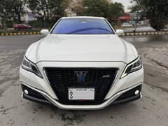 Toyota Crown Full Optional 2018/2021 Golden Number 1st Owner