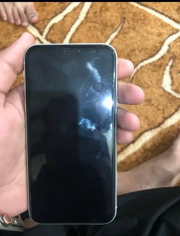 iphone xr 128 gb full okay 1