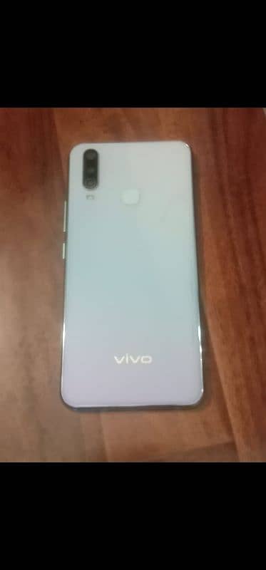 vivo y17.8Gb 256Gb pta approved 2