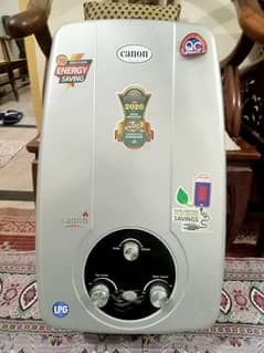 Canon LPG water geyser CA-18 DD 8 liters