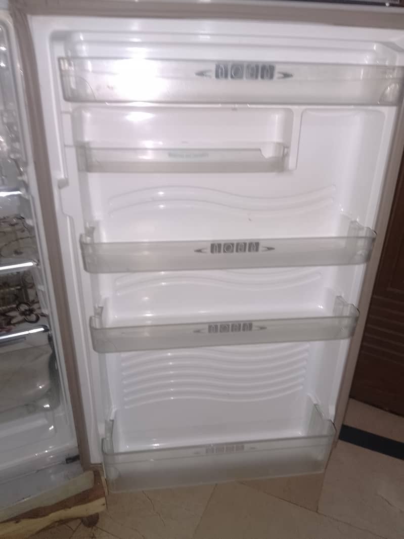 Dawlance Fridge for sale 2