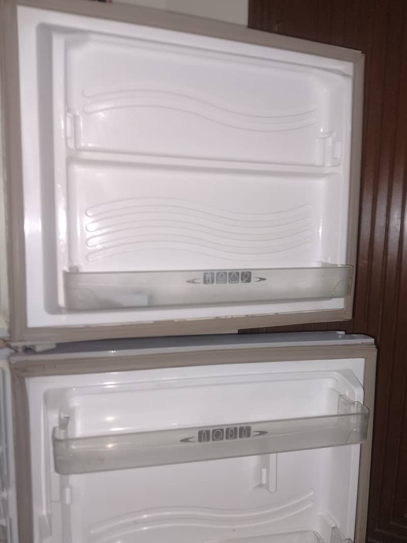 Dawlance Fridge for sale 3