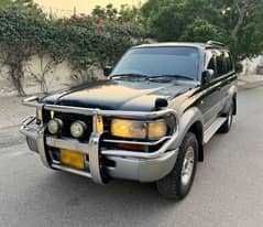 Toyota Land Cruiser 1990 / 2014 Automatic Sunroof 4500cc Petrol 4x4