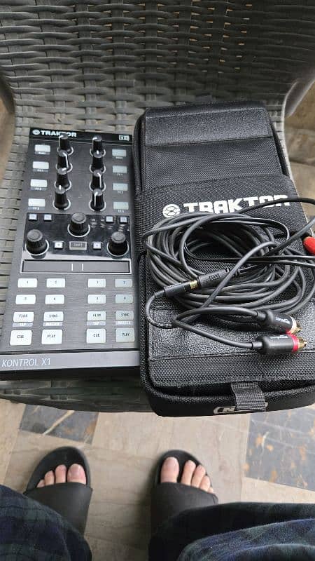 TRAKTOR X1 MK2 AND Z1 0