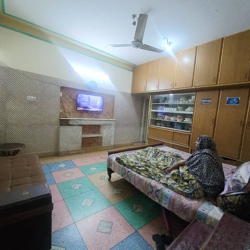 Dubai Real Estate Offer 7 Marly 139 sft Rigestry Moqa Taqriban 8 Marly Tripple Story House For Sale At Garhi Shahu Habibullah Road 0