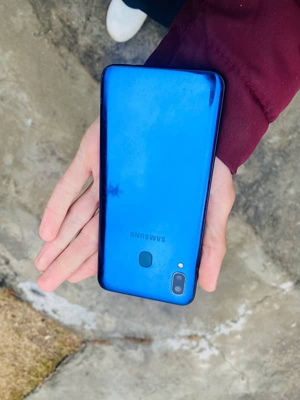sumsung A20 pta approved 3/32.4000mah battery best charge 0