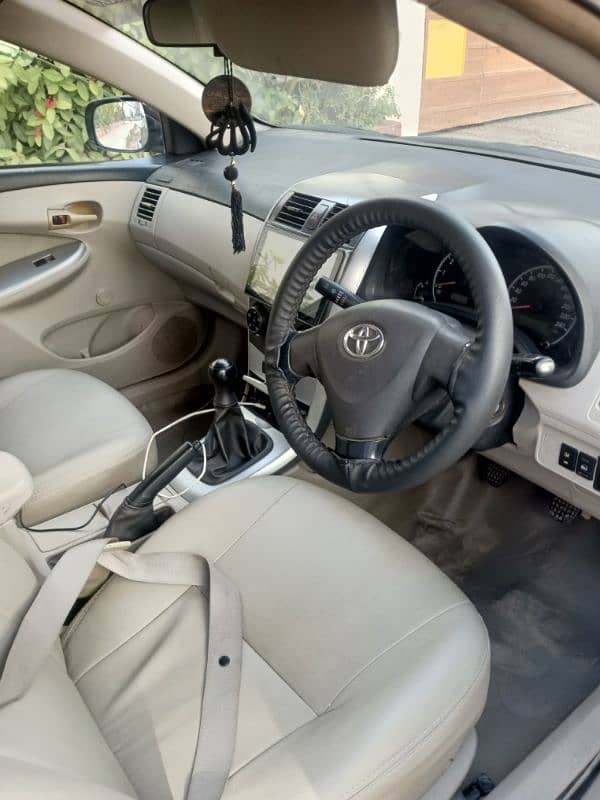 Toyota Corolla XLI Limited Edition 2014 6