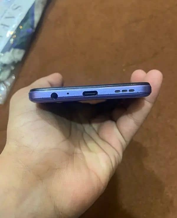 Tecno camon 18t 3