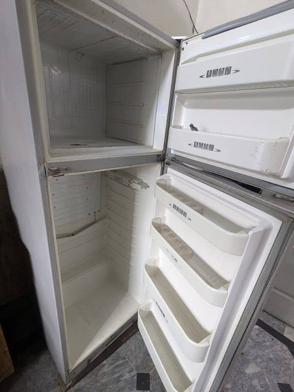 Dawlance Fridge 1