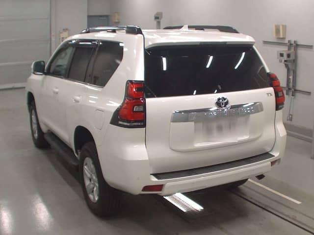 Toyota Prado 2020 TX-L Diesel 7