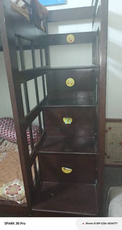 Double bed with 5 drawer in stairs