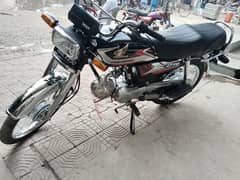 Honda CD 70 2025