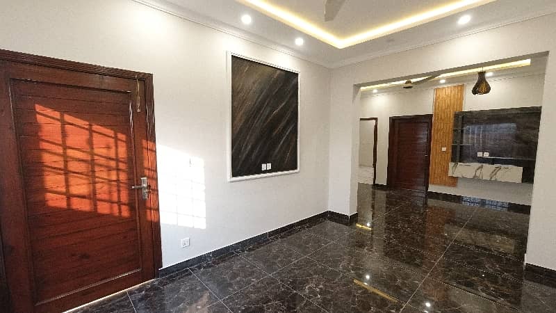 1250 Square Feet House In Stunning Abdullah Garden Is Available For Sale 6