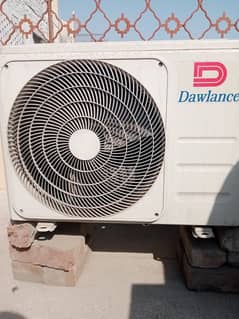 Dawlance Heat And Cool Invertor 1.5 Ton For Urgent Sale