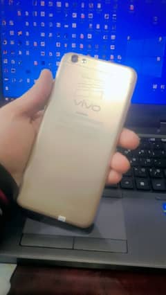 vivo y67 with complete box