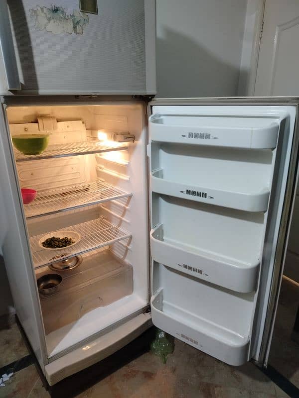 Dawlance Fridge 4