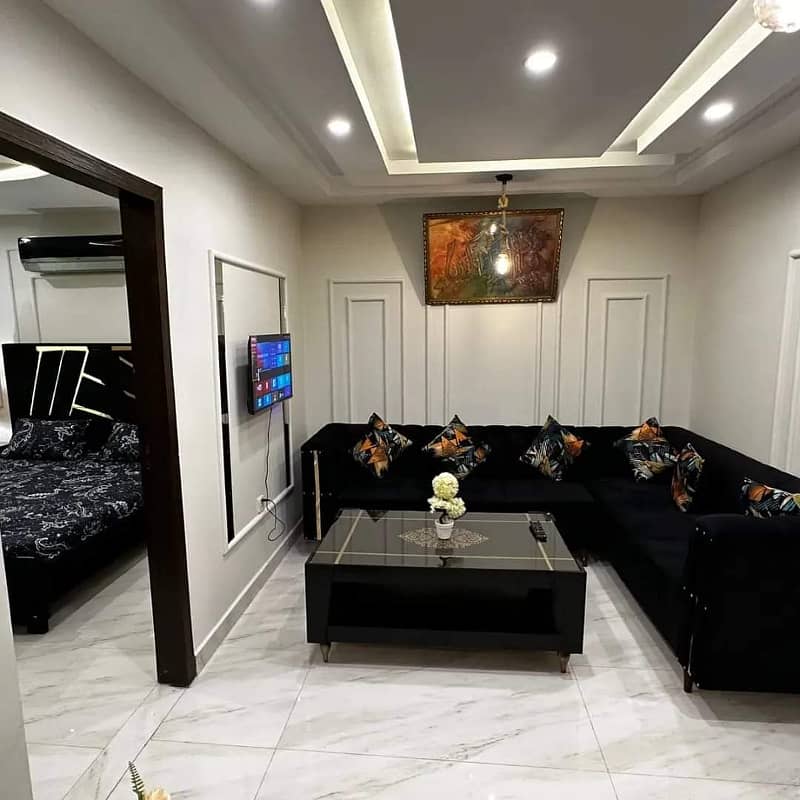 1 Bed Fully Furnished Luxury Apartment For Sale In Bahria Town Lahore On Investor Rate 5