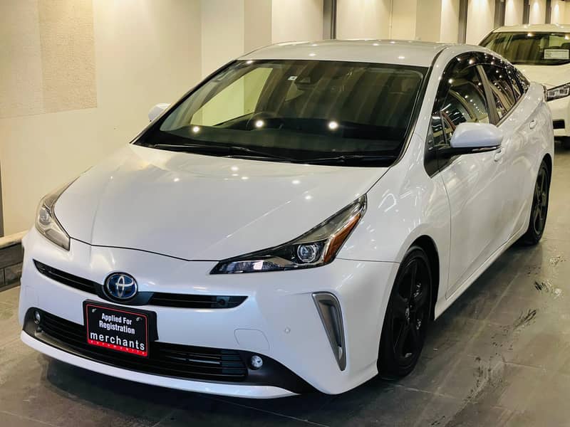 Toyota Prius 2021 S Touring Selection 3