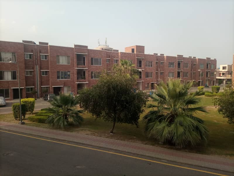 Bahria orchard Lahore rent option available apartment 0