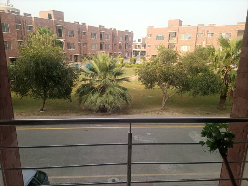 Bahria orchard Lahore rent option available apartment 10