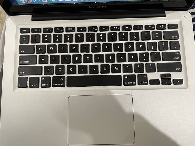 MacBook Pro 2012 for sale 3