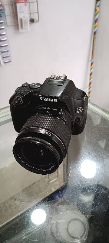 Canon 200D ii / 250D 4