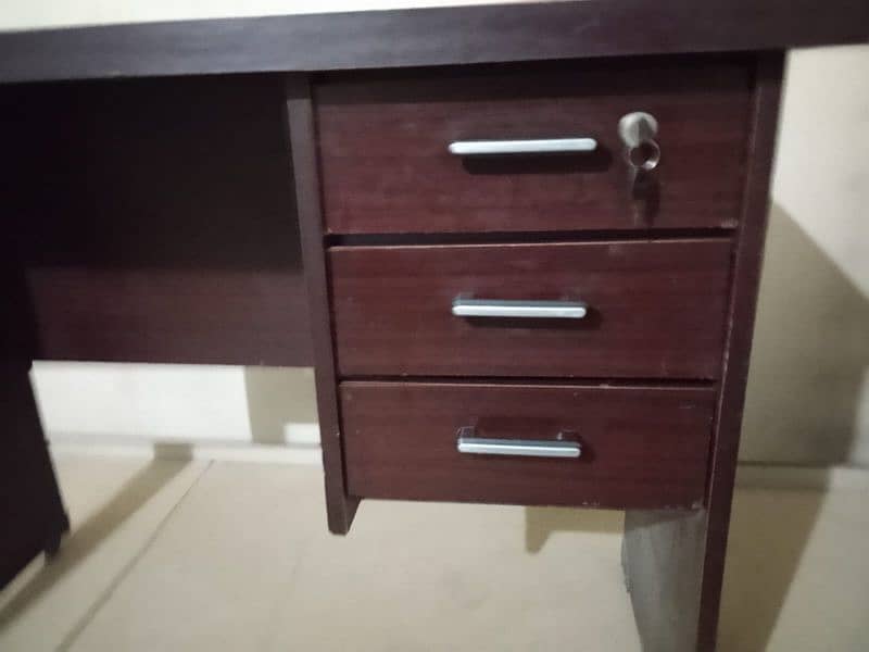 Study table for sale 2