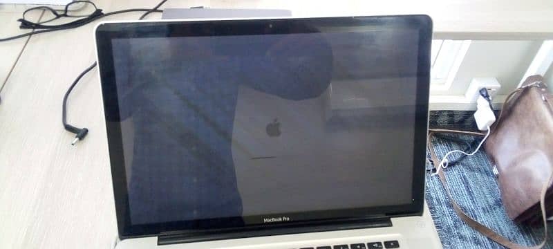 MACBOOK PRO A1286 4