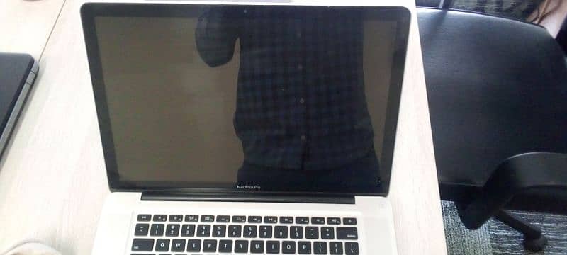 MACBOOK PRO A1286 5