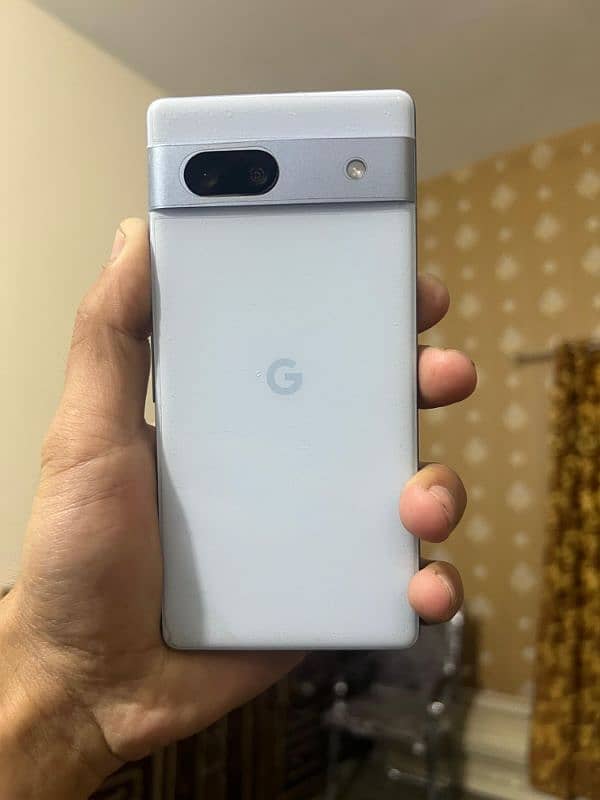 Google pixel 7A 3