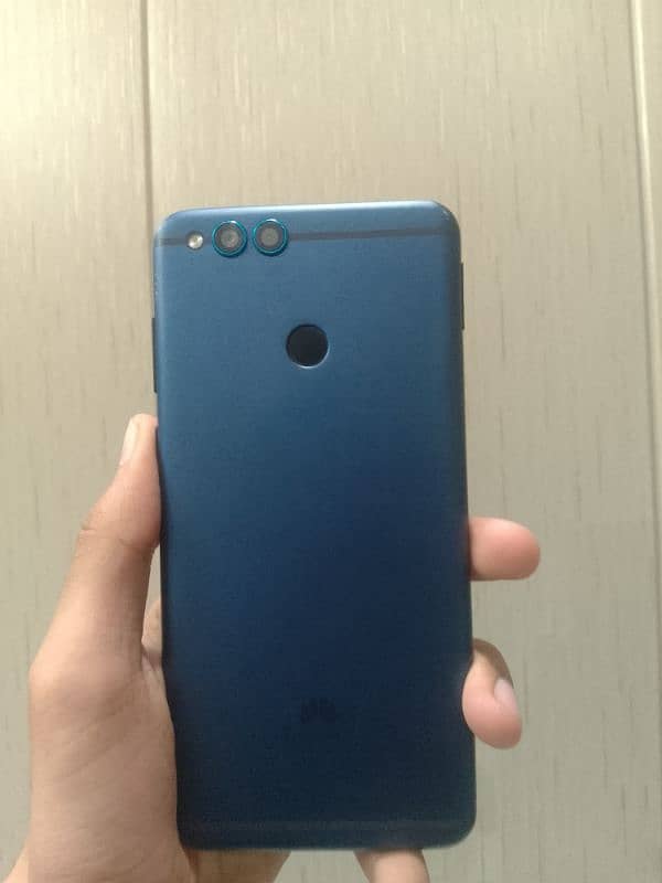 HONOR 7X MOBILE FOR SALE 10/9 CONDITION 0